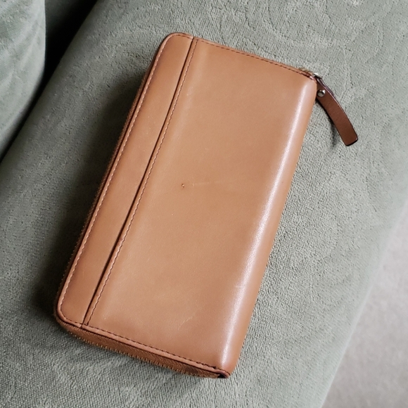 Kate Spade Continental Wallet - Picture 13 of 16